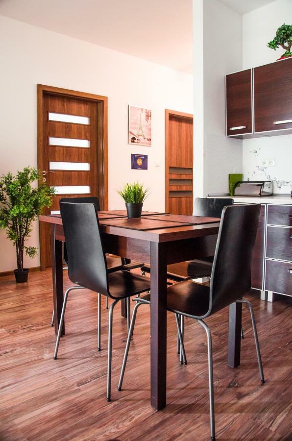 Apartament Centrum Gieldowa وارسو المظهر الخارجي الصورة