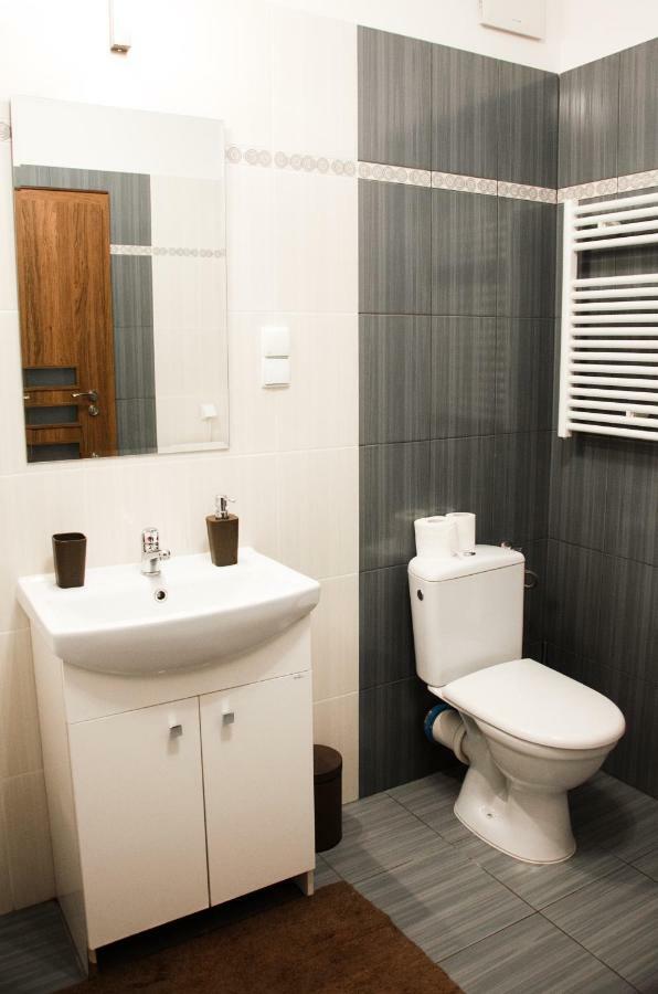 Apartament Centrum Gieldowa وارسو المظهر الخارجي الصورة